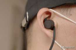一套耳機三種戴法，暢聽HAKII FIT真無線耳機，讓運動更痛快