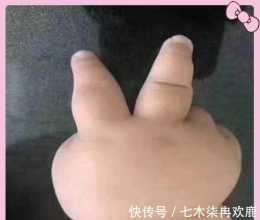網友爭曬自己的“醜手”，看到圖4的大拇指後：這隻手必須有姓名