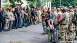 烏克蘭第9輪徵兵，65歲老翁也要入伍，幾十萬大軍打光了？