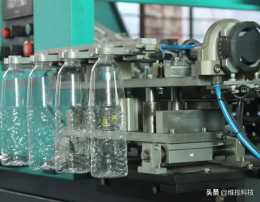 塑膠吹瓶機裝置的3個行業特點與系統框架與自動化方案