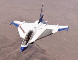 三角翼版F16戰機聽說過嗎？真的認不出來這是F16戰機魔改