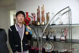 李昌鎬：奪得世界冠軍開創歷史，一時轟動棋壇