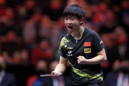 中國女乒“神仙打架”孫穎莎勝出 衛冕世界盃冠軍