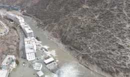 四川甘孜州丹水電站廠房突發透水事故，已救出3人，仍有8人失聯